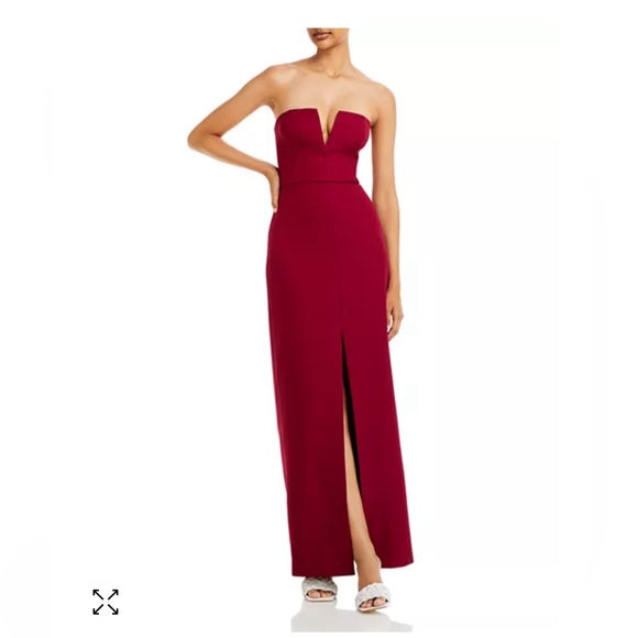 BCBGMAXAZRIA
Notched Strapless Gown - Picture 1 of 12